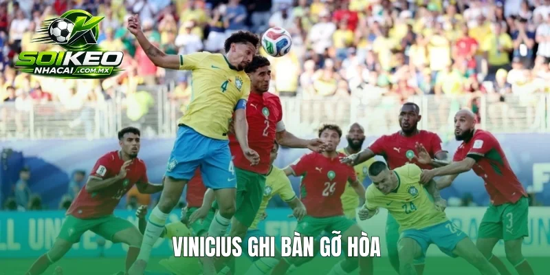 Vinicius ghi bàn gỡ hòa